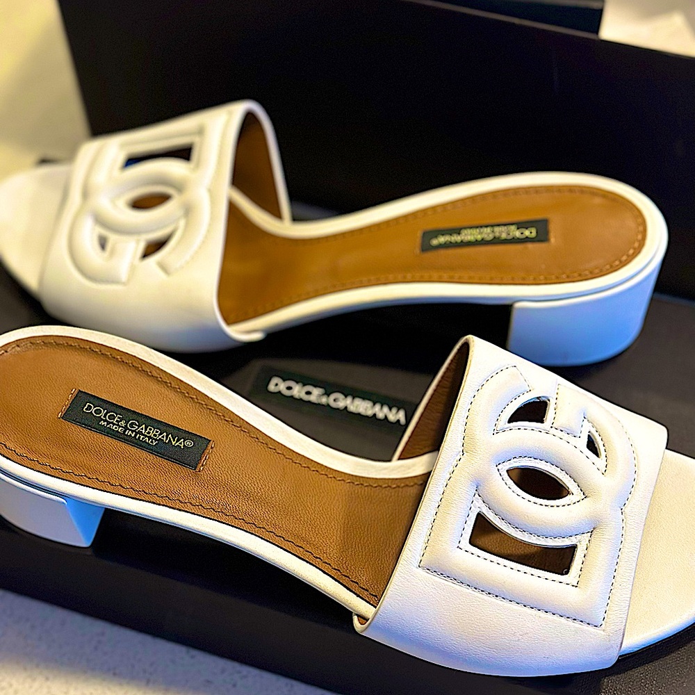 Dolce Gabbana mid heels
